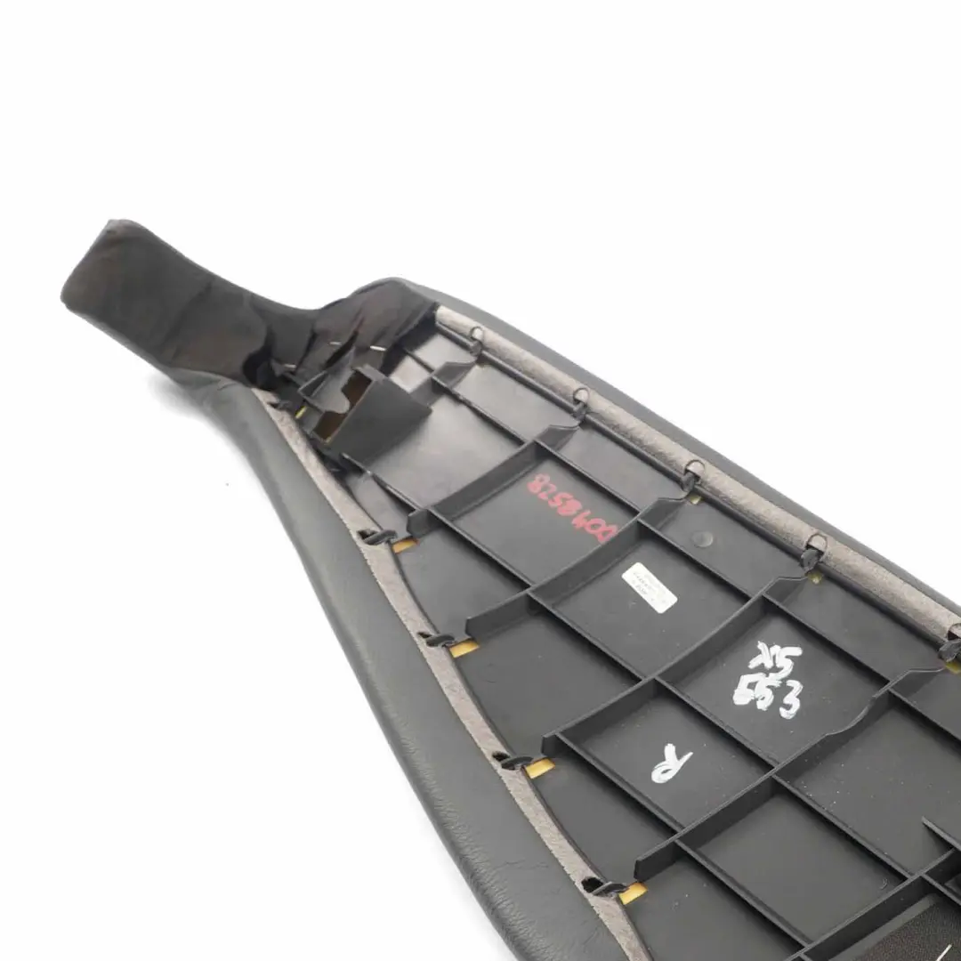 BMW X5 E53 Asiento Lateral Panel Lateral Cubierta Trasera Derecha Cuero Negro - SKU 8258400 - Número de pieza 8258400
