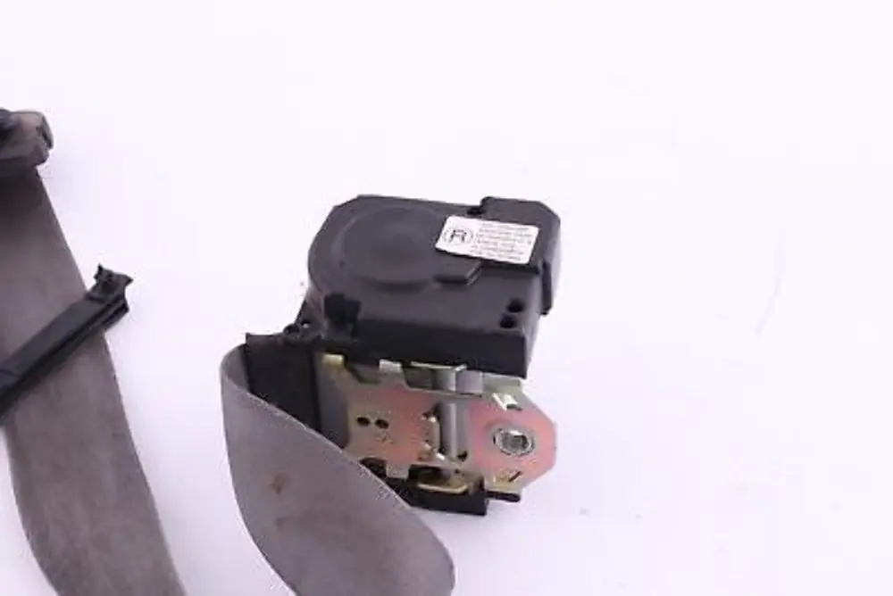 Pas Bezpieczeństwa Prawy Przód Szary do BMW X5 E53 o numerze 8258974 BMW X5 E53 Pas Bezpieczeństwa Prawy Przód Szary - SKU 8258974 - Numer Części 8258974