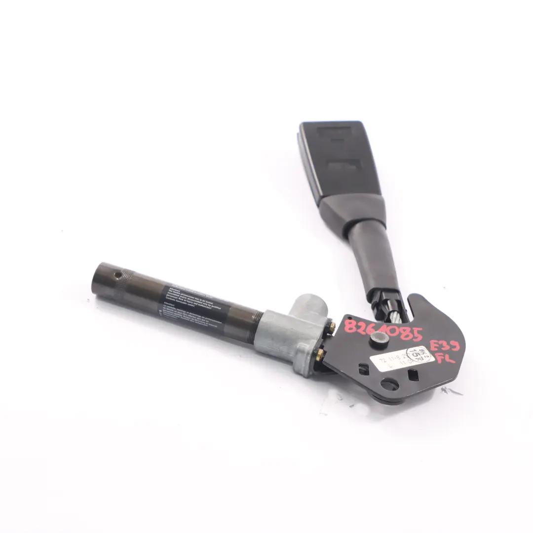 Belt Buckle BMW E38 E39 Tensioner Lower Belt Front Left N/S to Seat with Part number 8261085 Seat Belt Buckle BMW E38 E39 Tensioner Lower Belt Front Left N/S - SKU 8261085 - Part number 8261085