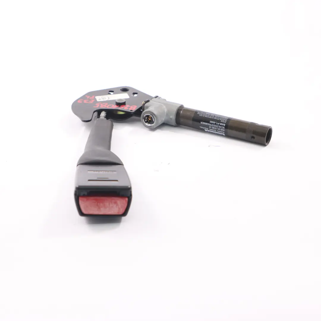 Fibbia cintura di sicurezza BMW E38 E39 inferiore anteriore sinistra per con numero di parte 8261085 Fibbia cintura di sicurezza BMW E38 E39 inferiore anteriore sinistra - SKU 8261085 - Numero di parte 8261085