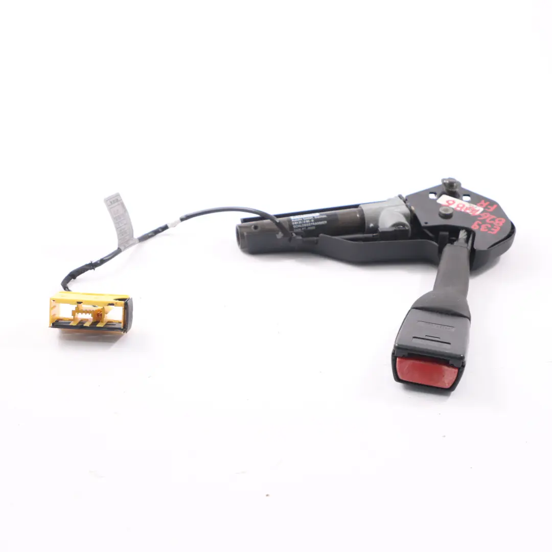 Gurt schloss BMW E38 E39 Spanner unterer Gurt vorne rechts für mit Teilenummer 8261086 Gurt schloss BMW E38 E39 Spanner unterer Gurt vorne rechts - SKU 8261086 - Teilenummer 8261086