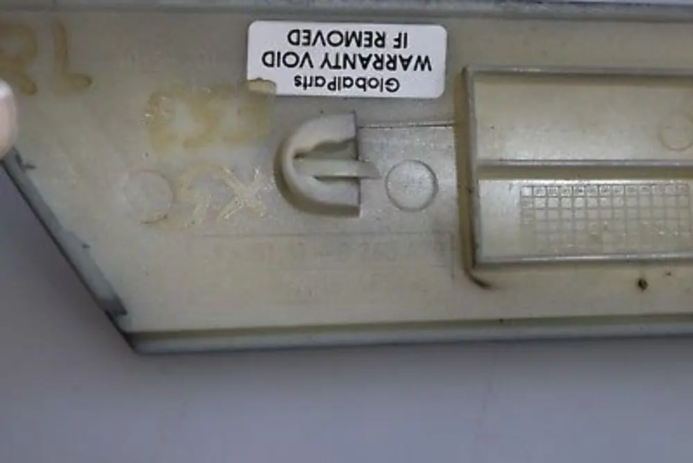 BMW X5 E53 Panel Interior Puerta Trasera Izquierda Titan 2 - SKU 8265479 - Número de pieza 8265479