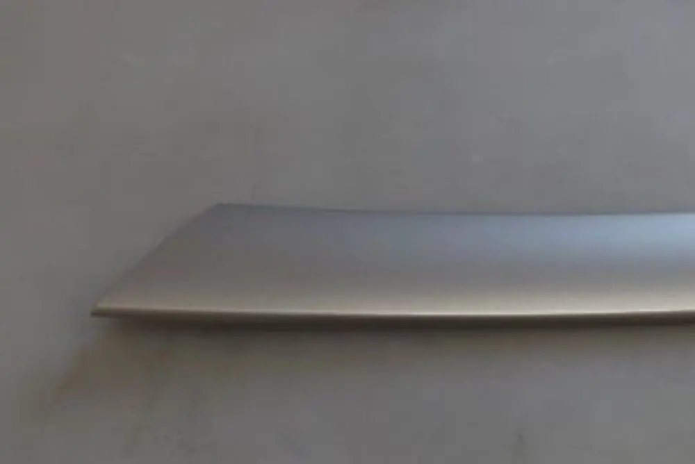 Listwa Dekor Drzwi Lewy Przód do BMW X5 E53 o numerze 8265483 BMW X5 E53 Listwa Dekor Drzwi Lewy Przód - SKU 8265483-1 - Numer Części 8265483