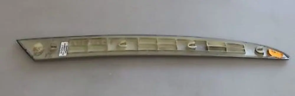 Dekorleiste Tür Vorne Links Titan 2 für BMW X5 er E53 mit Teilenummer 8265483 BMW X5 er E53 Dekorleiste Tür Vorne Links Titan 2 - SKU 8265483-1 - Teilenummer 8265483