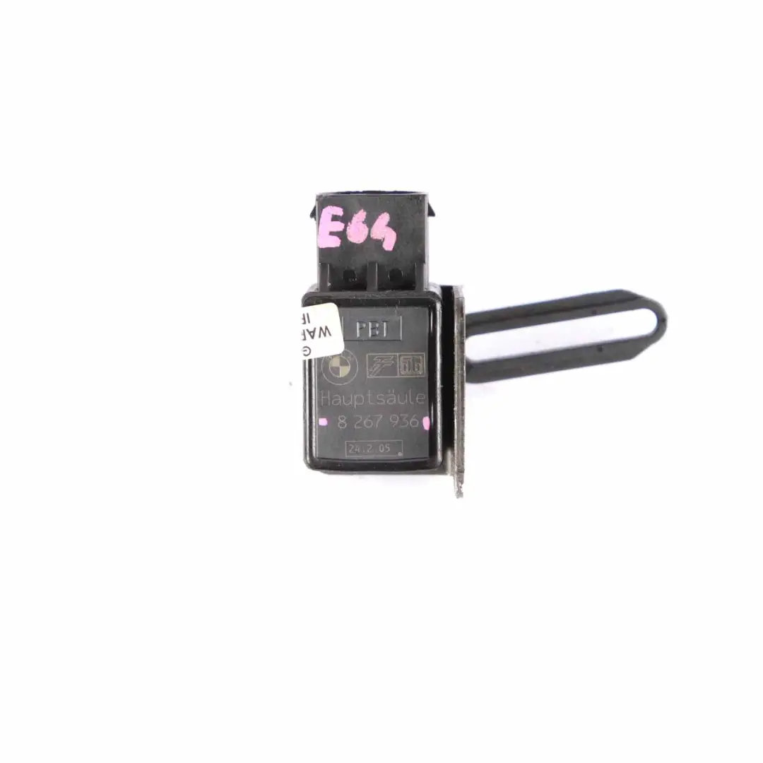 Czujnik Składanego Dachu do BMW E46 E64 Cabrio o numerze 8267936 BMW E46 E64 Cabrio Czujnik Składanego Dachu - SKU 8267936 - Numer Części 8267936