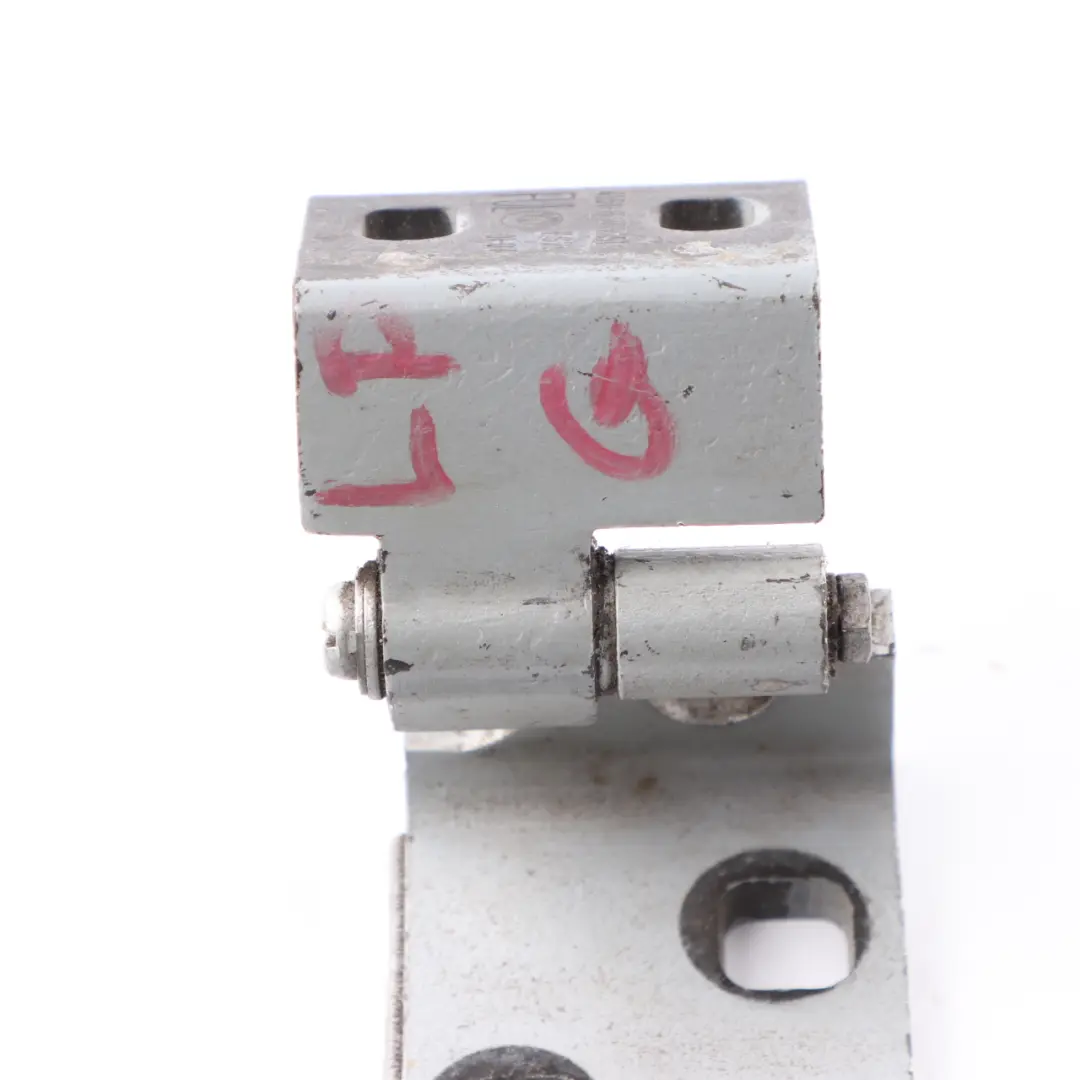 Door Hinge Front Left N/S Upper Titan Silver Metallic - 354 8265149 to BMW E53 with Part number 8269823 BMW E53 Door Hinge Front Left N/S Upper Titan Silver Metallic - 354 8265149 - SKU 8269823-TS - Part number 8269823