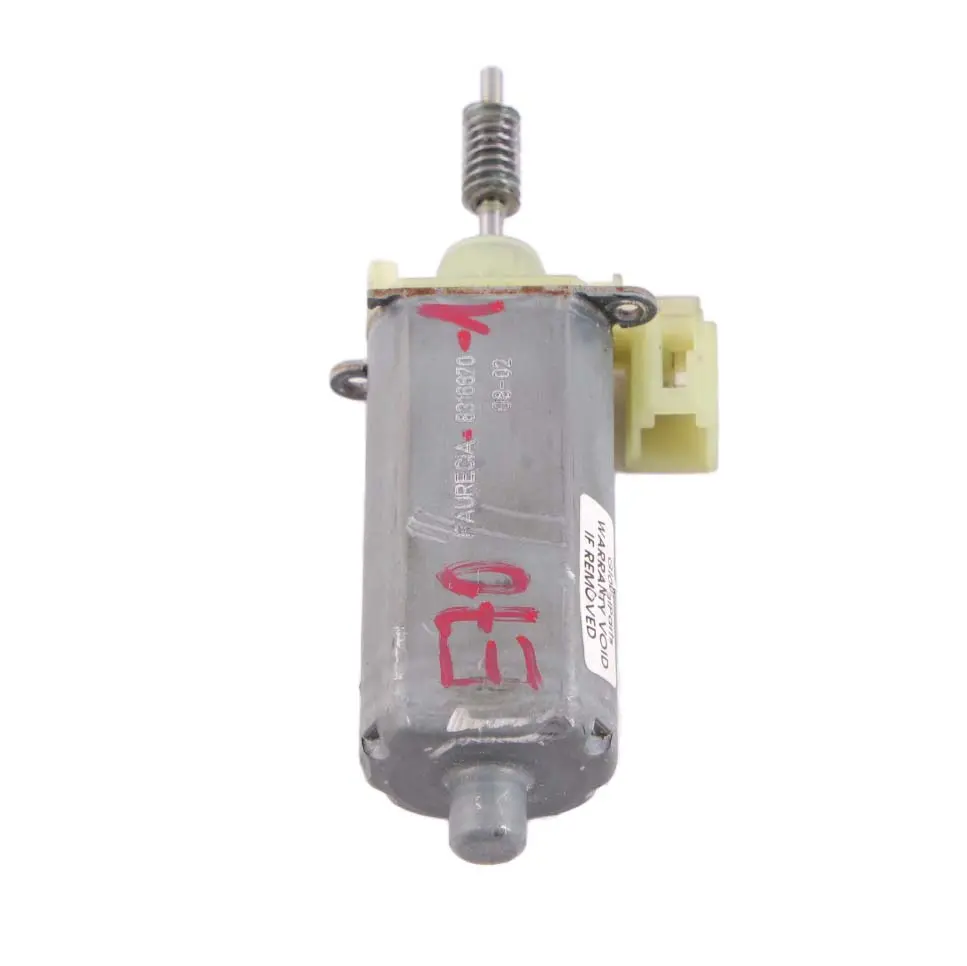 Moteur de réglage du dossier des sièges avant pour BMW E60 E65 E70 à propos du numéro de pièce 8316670 BMW E60 E65 E70 Moteur de réglage du dossier des sièges avant - SKU 8316670-1 - Numéro de pièce 8316670