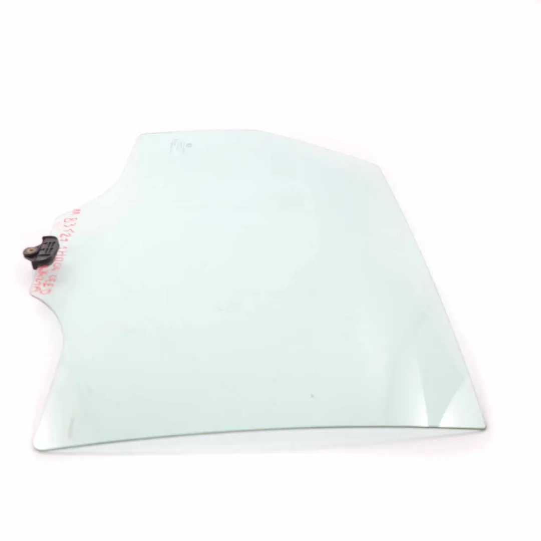 Cristal Puerta Trasera Derecha Verde Acristalamiento AS2 para Kia Ceed con número de pieza 834211H000 Kia Ceed Cristal Puerta Trasera Derecha Verde Acristalamiento AS2 - SKU 834211H000 - Número de pieza 834211H000