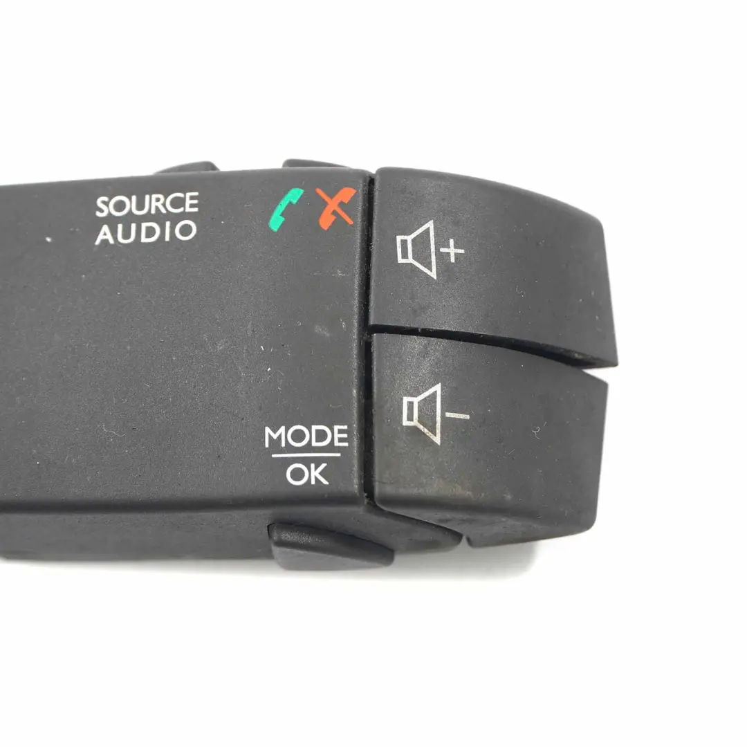 Renault Trafic 3 Vauxhall Vivaro B Radio Control Stalk Switch Arm - SKU 83450084 - Part number 83450084