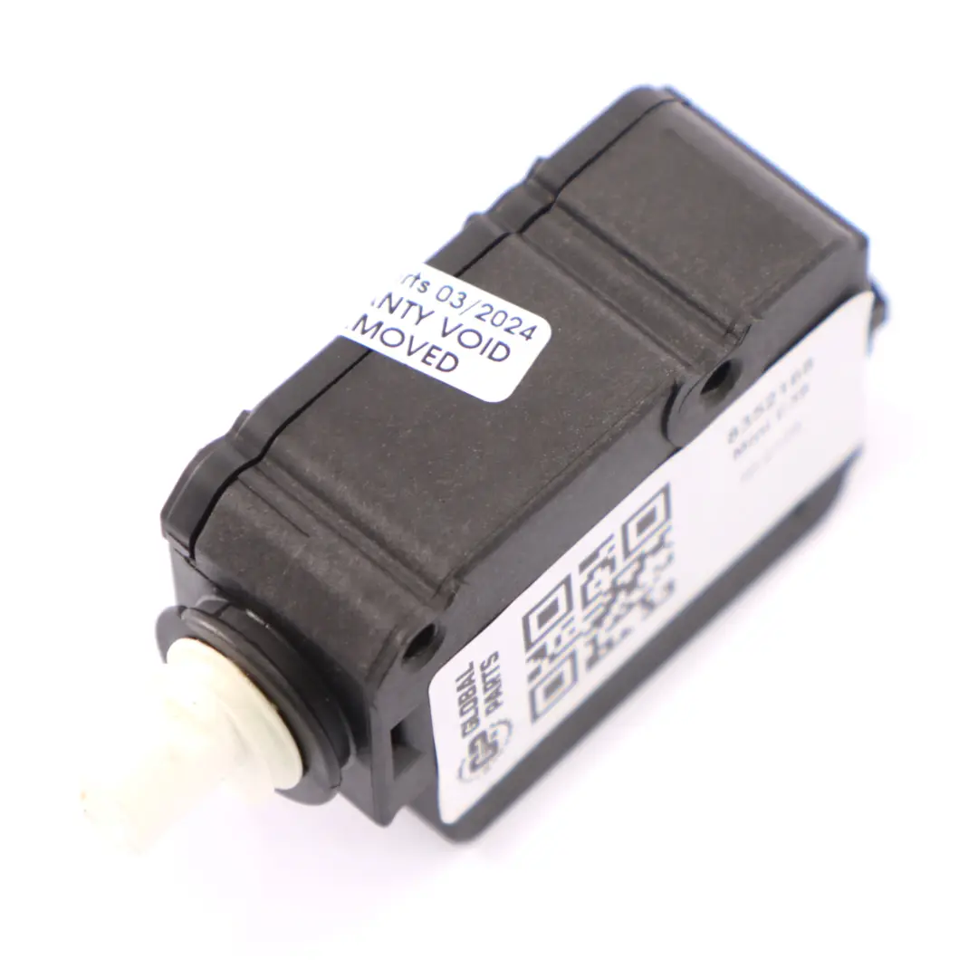 BMW E38 E39 Actionneur d'ouverture et fermeture de la trappe à carburant - SKU 8352168-1 - Numéro de pièce 8352168
