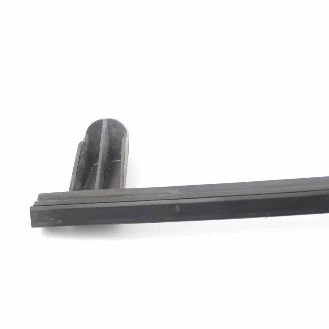 Window Trim Cover Rear Door Left N/S Guide Channel to Kia Ceed I ED with Part number 835351H000 Kia Ceed I ED Window Trim Cover Rear Door Left N/S Guide Channel - SKU 835351H000 - Part number 835351H000