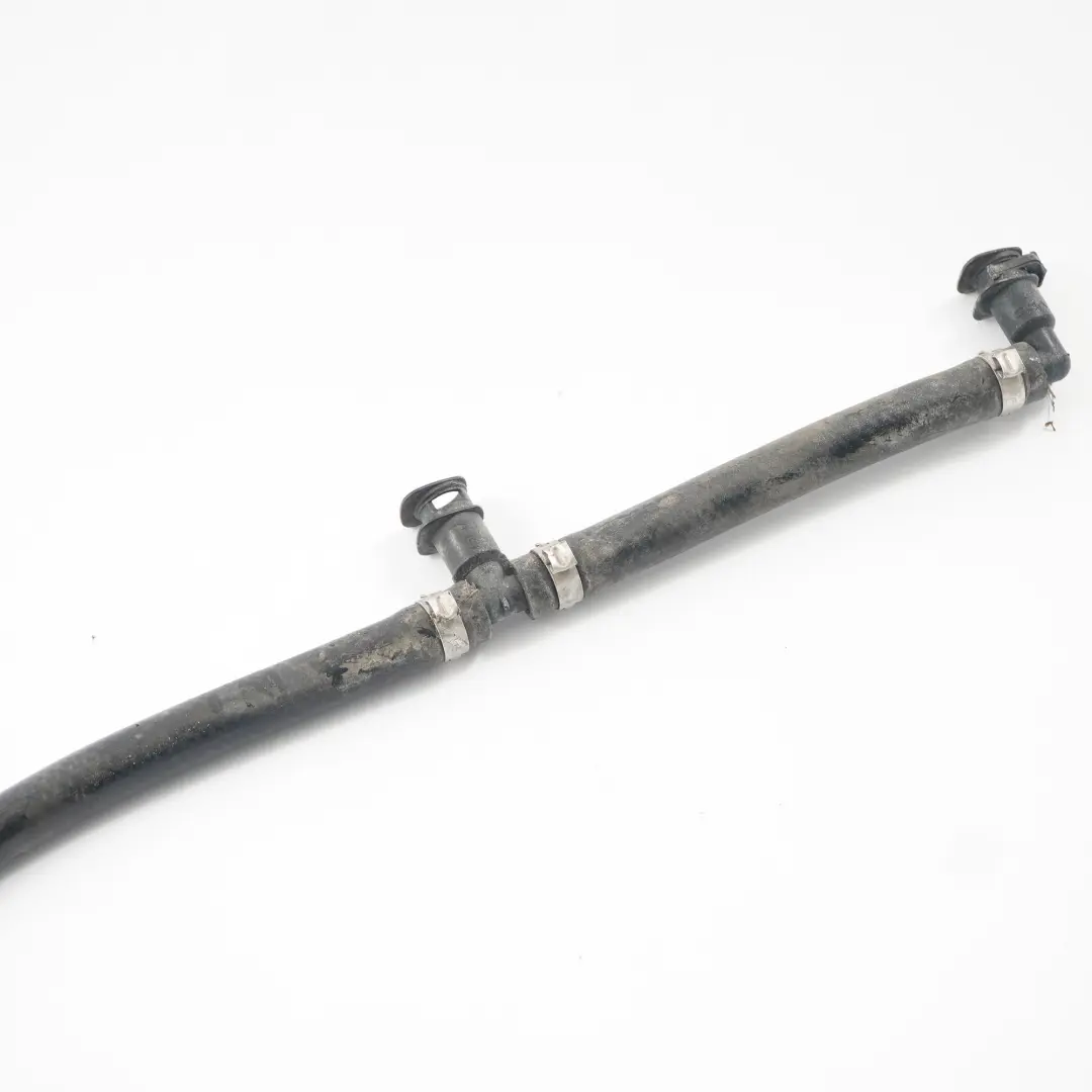 Manguera Tubo Distribucion Faro Sistema De Limpieza para BMW E53 con número de pieza 8361447 BMW E53 Manguera Tubo Distribucion Faro Sistema De Limpieza - SKU 8361447 - Número de pieza 8361447