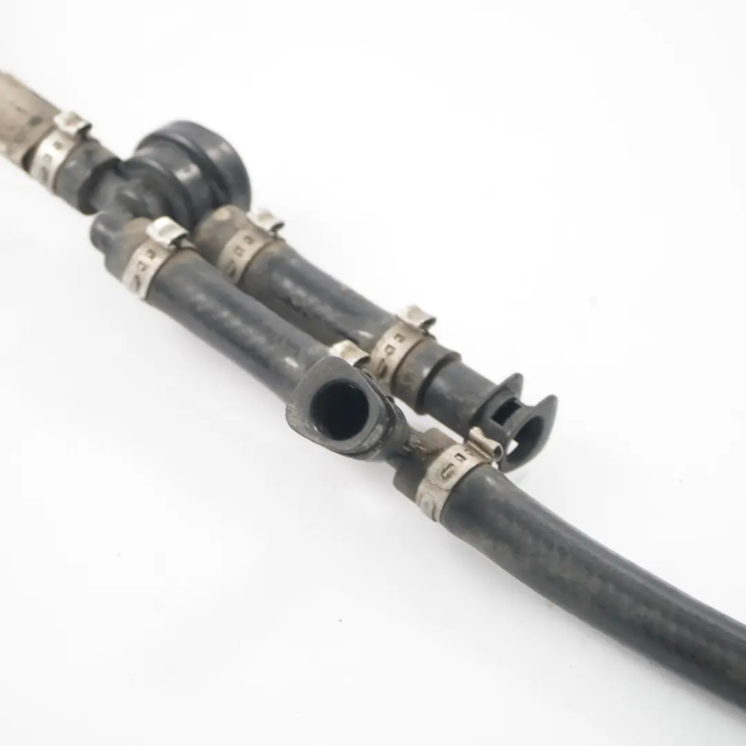 Manguera Tubo Distribucion Faro Sistema De Limpieza para BMW E53 con número de pieza 8361447 BMW E53 Manguera Tubo Distribucion Faro Sistema De Limpieza - SKU 8361447 - Número de pieza 8361447