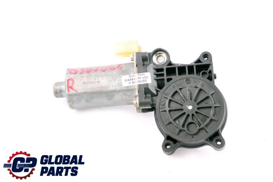 Trazione Alzacristalli Destra per BMW X5 Z4 E39 E53 con numero di parte 8362064 BMW X5 Z4 E39 E53 Trazione Alzacristalli Destra - SKU 8362064 - Numero di parte 8362064