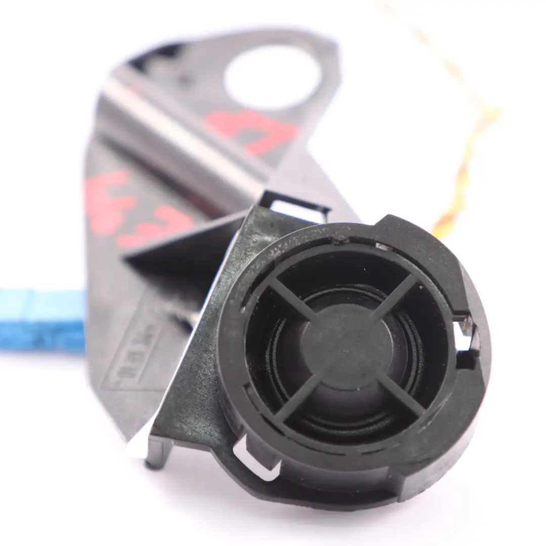 Speaker BMW E39 Front Door Left HiFi Loudspeaker Tweeter to with Part number 8362529 Speaker BMW E39 Front Door Left HiFi Loudspeaker Tweeter - SKU 8362529 - Part number 8362529