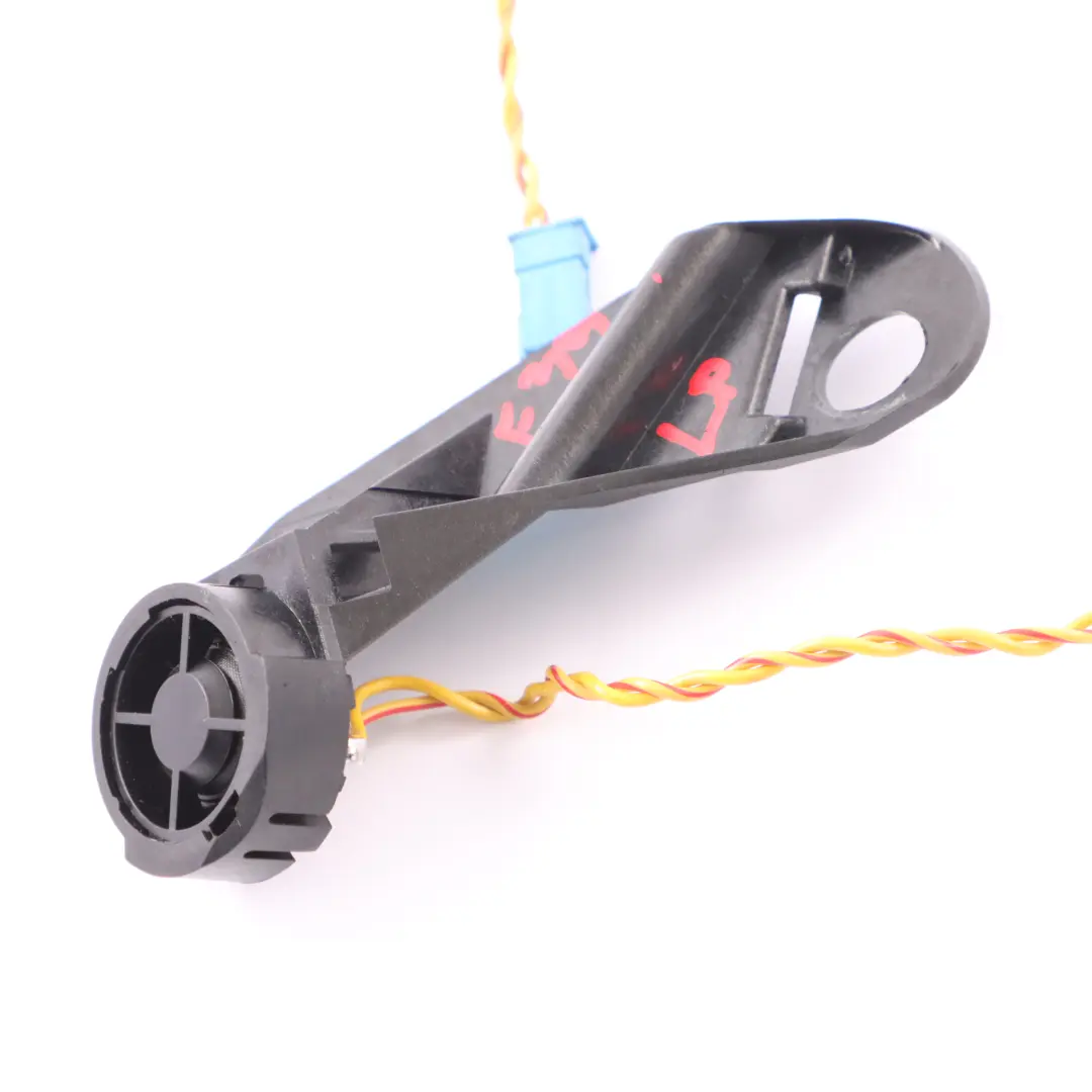  Haut Parleur BMW E39 Porte avant Haut-parleur HiFi gauche Tweeter - SKU 8362529 - Numéro de pièce 8362529
