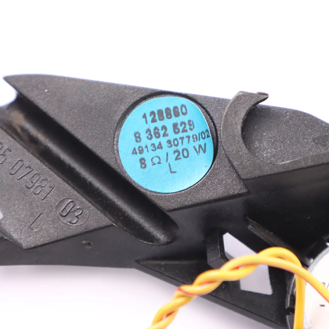 Speaker BMW E39 Front Door Left HiFi Loudspeaker Tweeter to with Part number 8362529 Speaker BMW E39 Front Door Left HiFi Loudspeaker Tweeter - SKU 8362529 - Part number 8362529
