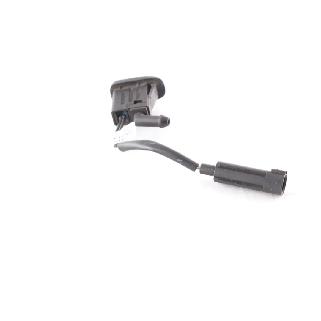 Windscreen Washer Spray Nozzle Clean Jet Cleaning Heated to BMW E46 with Part number 8362821 BMW E46 Windscreen Washer Spray Nozzle Clean Jet Cleaning Heated - SKU 8362821 - Part number 8362821