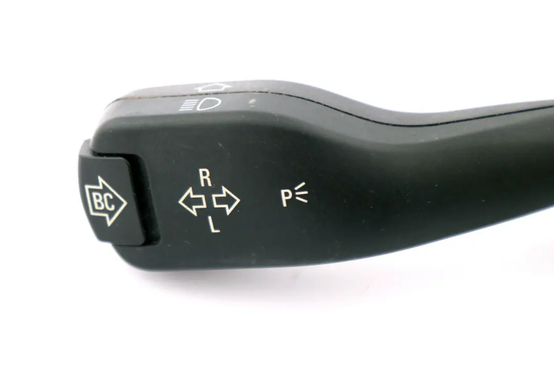Steering Column Turn Indicator Switch Stalk to BMW X3 X5 Series E53 E83 with Part number 8363668 BMW X3 X5 Series E53 E83 Steering Column Turn Indicator Switch Stalk - SKU 8363668 - Part number 8363668
