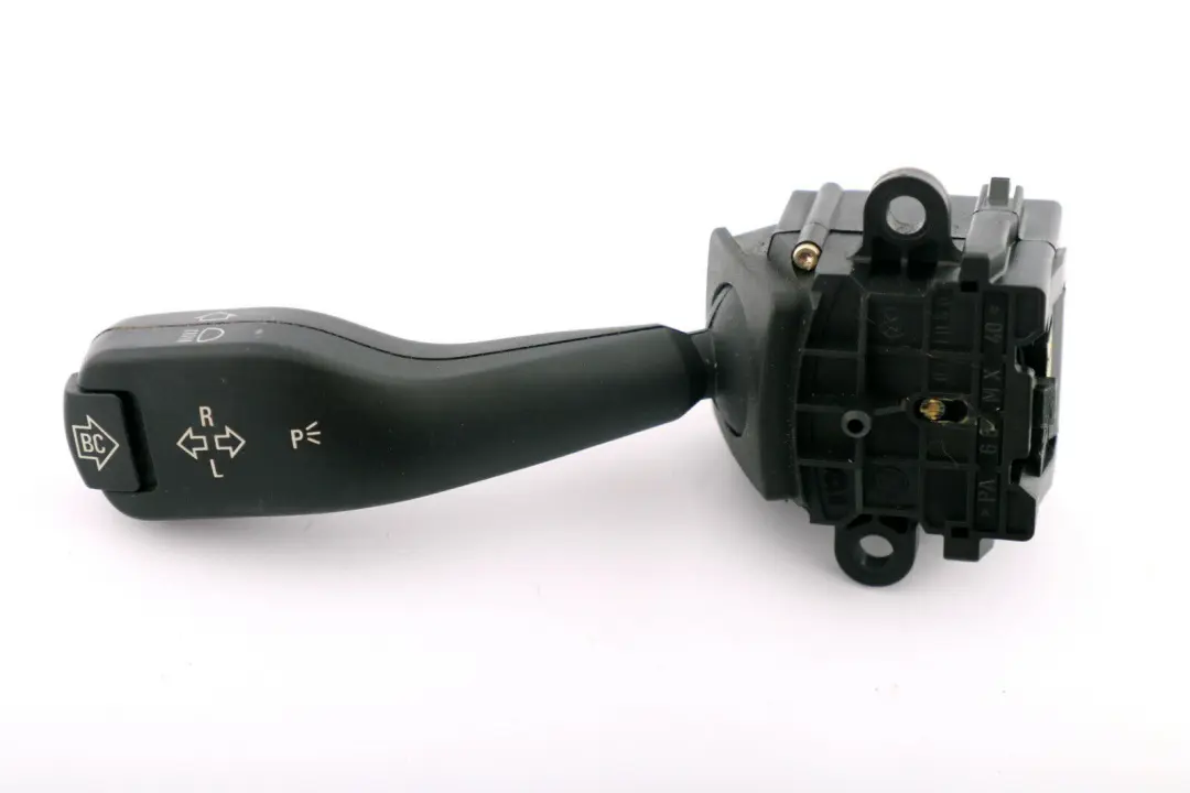 Columna De Direccion Interruptor Intermitente Stalk para BMW X3 E83 X5 E53 con número de pieza 8363668 BMW X3 E83 X5 E53 Columna De Direccion Interruptor Intermitente Stalk - SKU 8363668 - Número de pieza 8363668