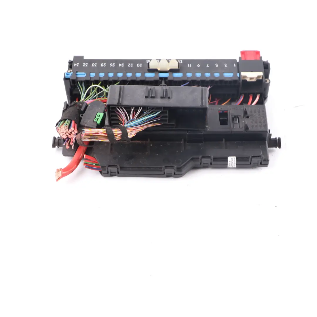 Fuse Box BMW 3 E46 X3 E83 Fuse Distribution Box to with Part number 8364530 Fuse Box BMW 3 E46 X3 E83 Fuse Distribution Box - SKU 8364530-1 - Part number 8364530