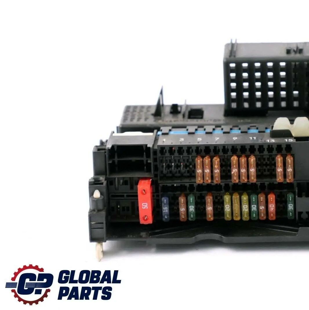 BMW E46 Caja de fusibles - SKU 8364542 - Número de pieza 8364542