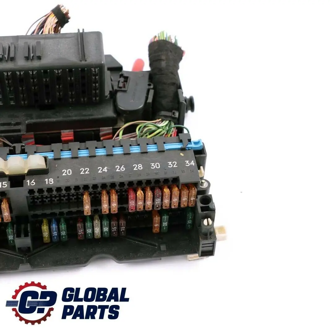 BMW 3 X3 Series E46 E83 Power Distribution Fusebox Cover Fuse Box - SKU 8364542 - Part number 8364542
