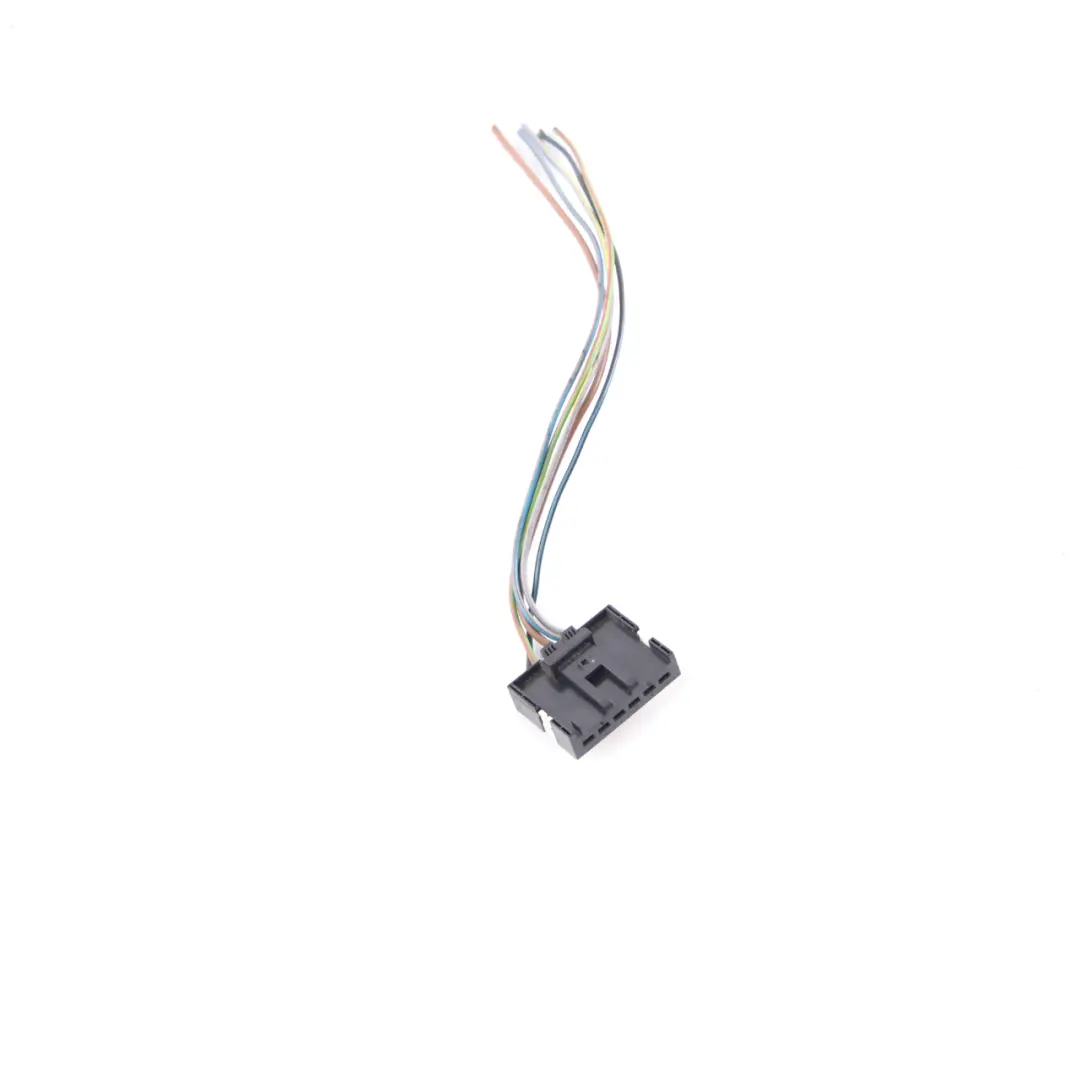  Lampada Spina BMW E87 Zoccolo Cavo cablaggio Lampada posteriore destra - SKU 8369702-2 - Numero di parte 8369702