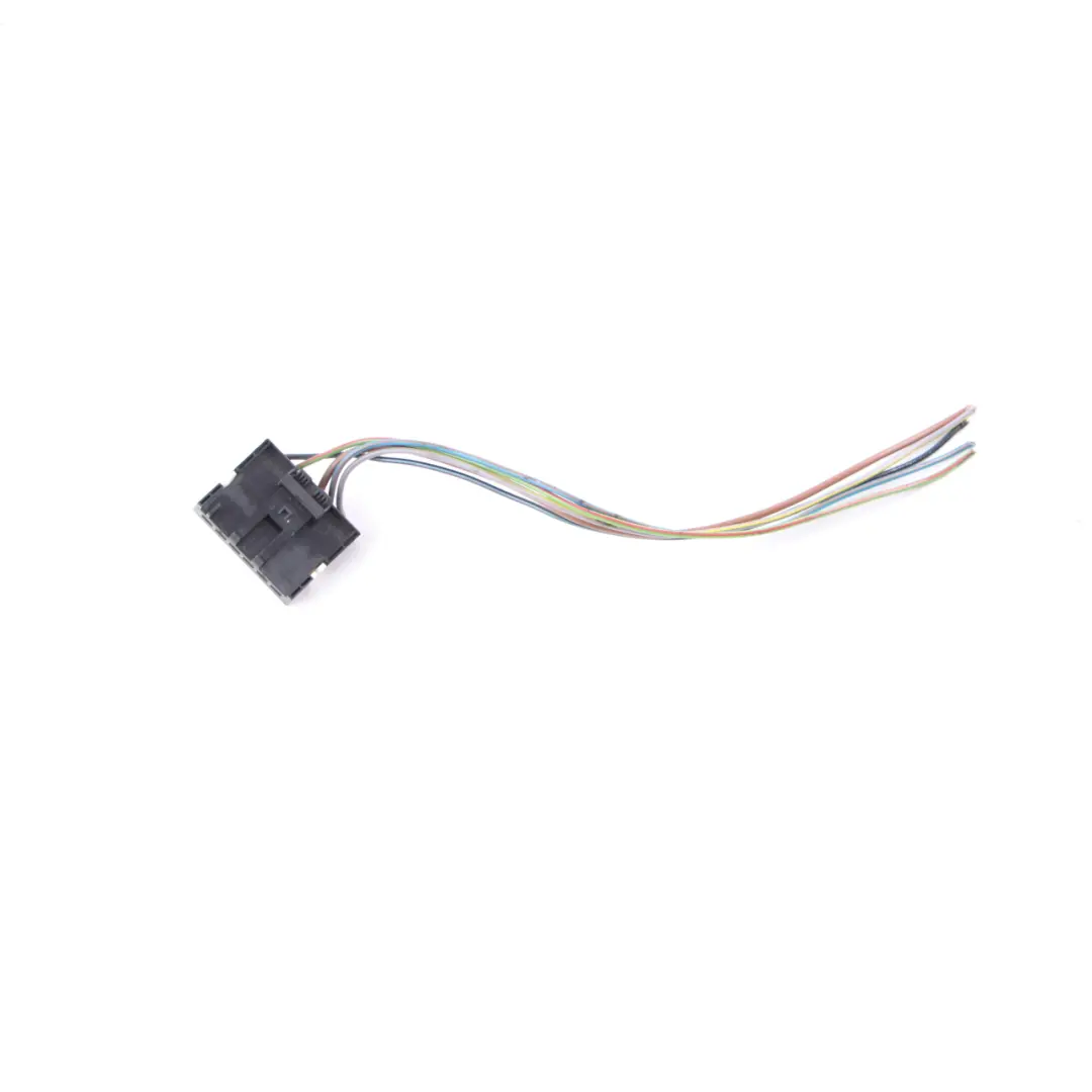  Lampada Spina BMW E87 Zoccolo Cavo cablaggio Lampada posteriore destra - SKU 8369702-2 - Numero di parte 8369702