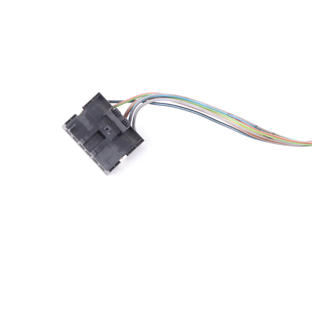  Lámpara Enchufe BMW E87 Toma Cableado Luz Trasera Derecha - SKU 8369702-2 - Número de pieza 8369702