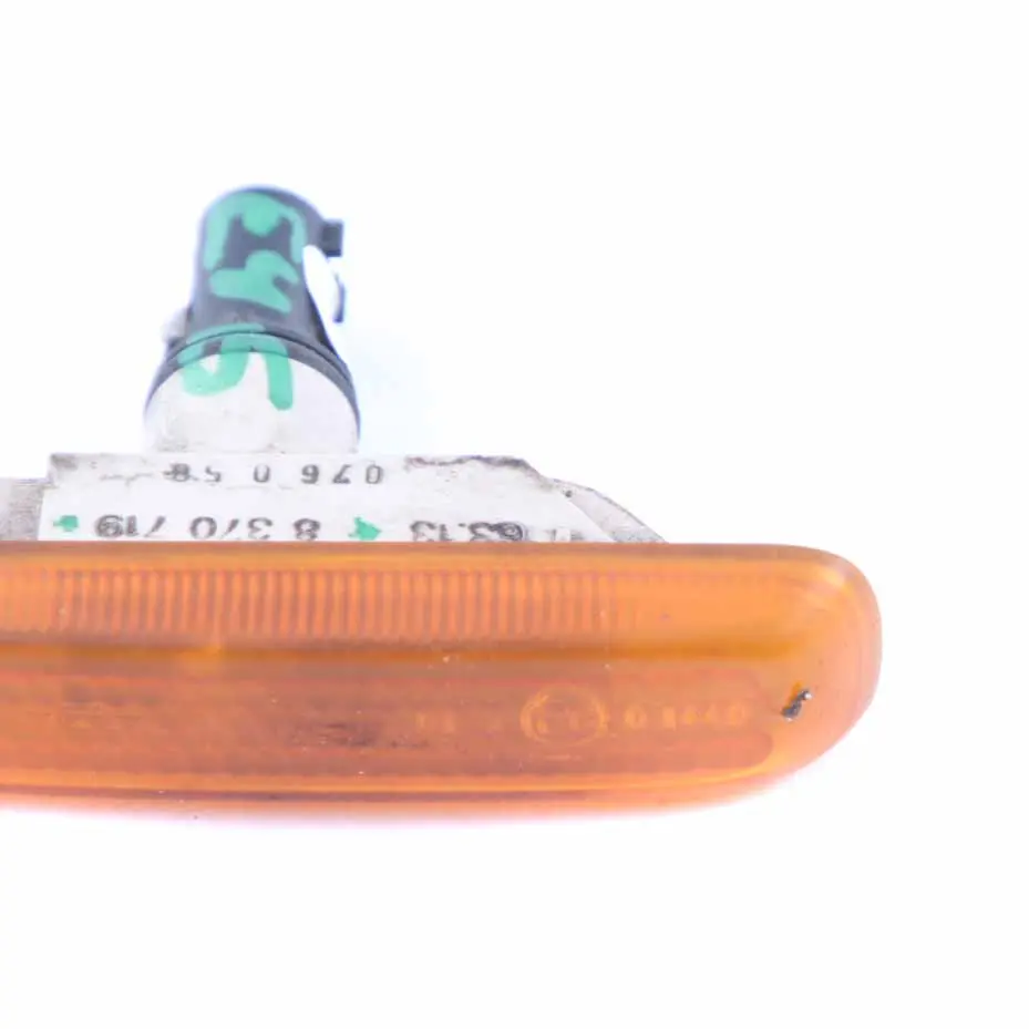 Indicator Lamp Fender Left N/S Side Additional Turn Yellow to BMW E46 with Part number 8370719 BMW E46 Indicator Lamp Fender Left N/S Side Additional Turn Yellow - SKU 8370719 - Part number 8370719