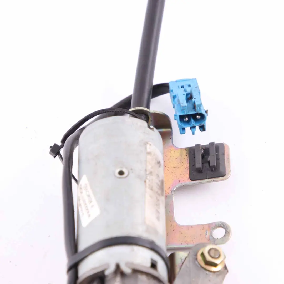 Locking Lock Mechanism Folding Top Assembly 0390201635 to BMW E64 Drive with Part number 8370816 BMW E64 Drive Locking Lock Mechanism Folding Top Assembly 0390201635 - SKU 8370816-1 - Part number 8370816