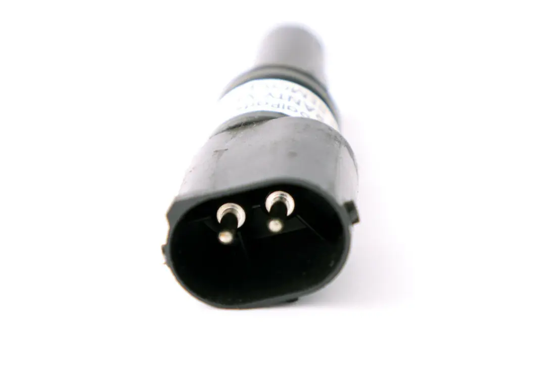 Gniazdo Żarówki Lampa Przód do BMW E39 X5 E53 o numerze 8370892 BMW E39 X5 E53 Gniazdo Żarówki Lampa Przód - SKU 8370892 - Numer Części 8370892