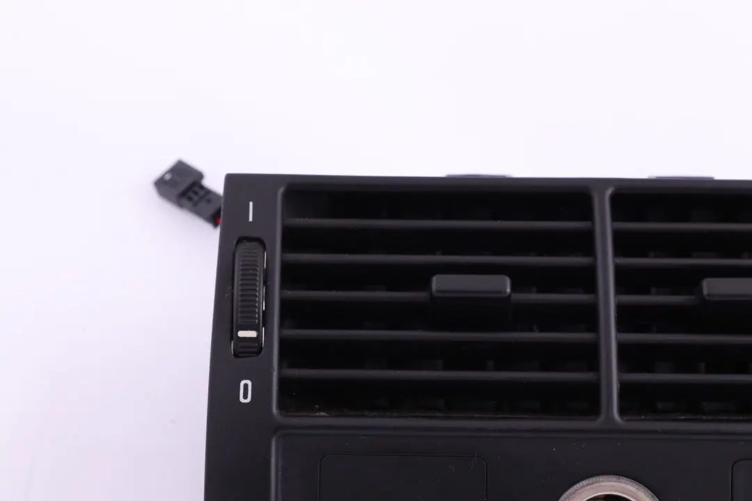 BMW X5 E53 Aria Condizionata Griglia Fondo-Spazio Posteriore - SKU 8370910 - Numero di parte 8370910