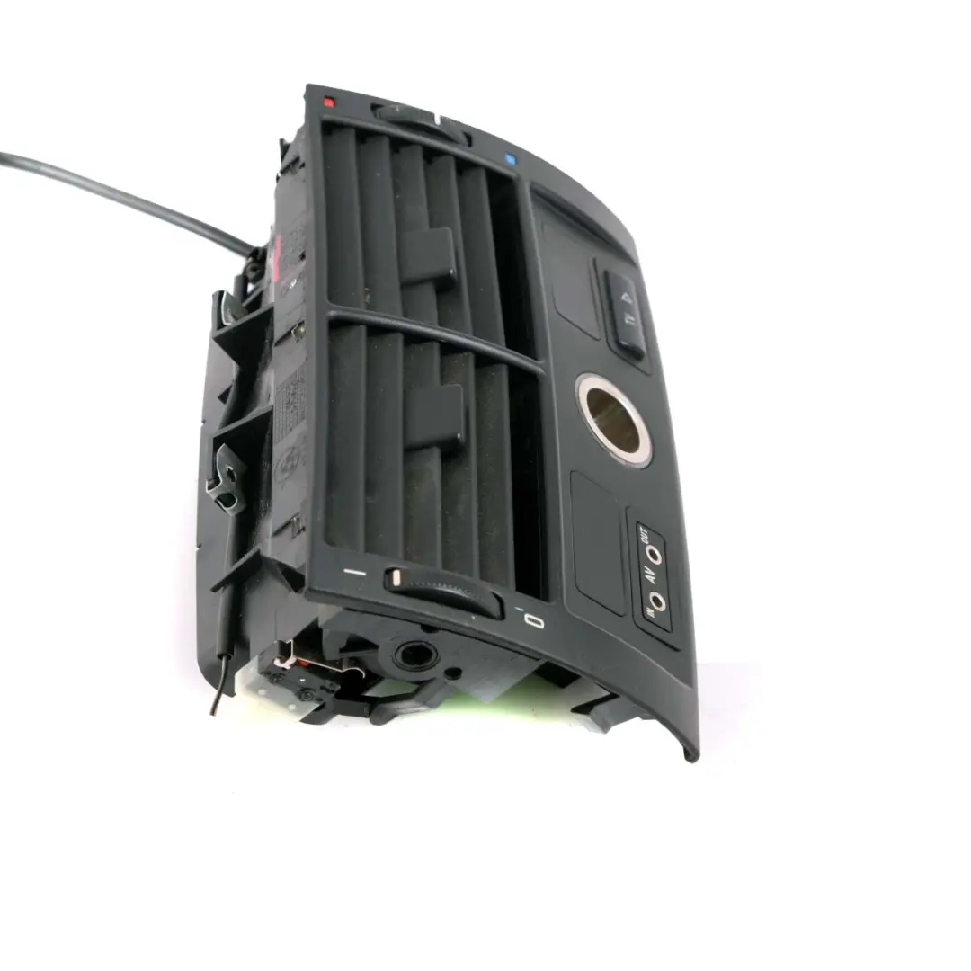 Consola Central Rejilla De Aire Fresco Conducto Trasero Negro para BMW X5 E53 con número de pieza 8370911 BMW X5 E53 Consola Central Rejilla De Aire Fresco Conducto Trasero Negro - SKU 8370911-1 - Número de pieza 8370911