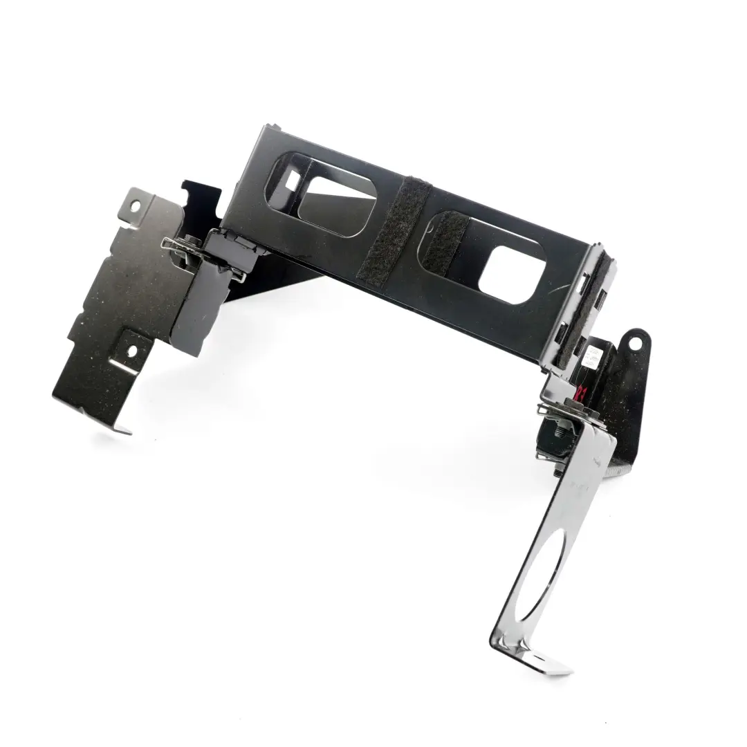 Trunk Bracket Holder Support CD Changer Unit Module Z4 E85 to BMW E46 with Part number 8370925 BMW E46 Trunk Bracket Holder Support CD Changer Unit Module Z4 E85 - SKU 8370925 - Part number 8370925