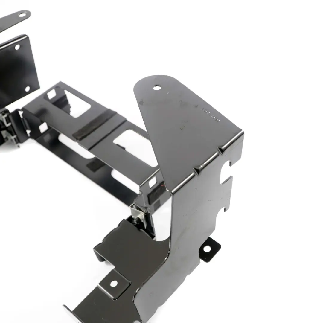 BMW E46 Support de support coffre Support de changeur CD Module Z4 E85 - SKU 8370925 - Numéro de pièce 8370925