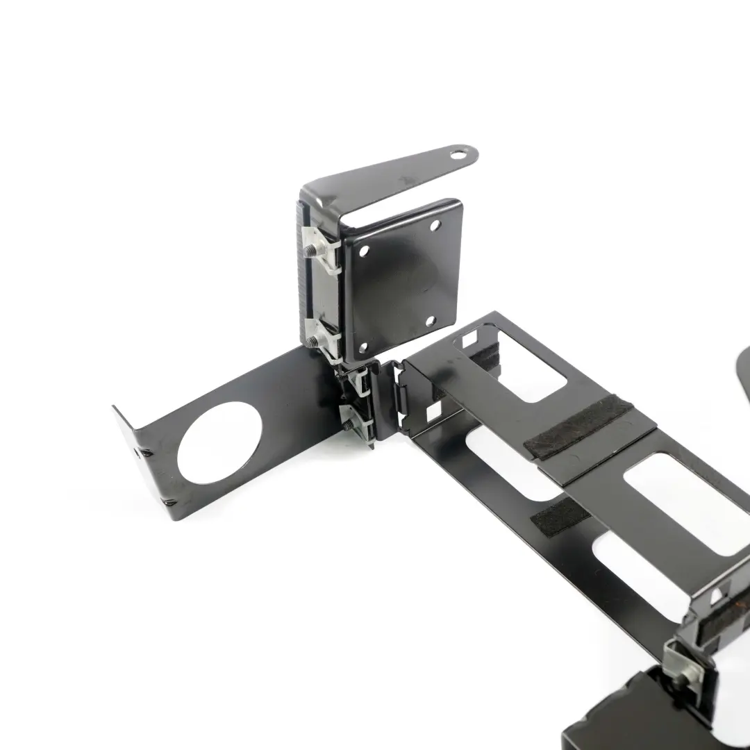 Trunk Bracket Holder Support CD Changer Unit Module Z4 E85 to BMW E46 with Part number 8370925 BMW E46 Trunk Bracket Holder Support CD Changer Unit Module Z4 E85 - SKU 8370925 - Part number 8370925