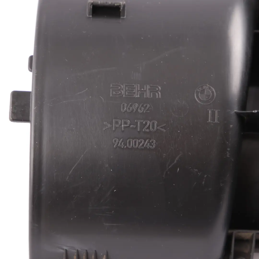 Heater Matrix Box Blower Unit Covering Panel Lid to BMW X3 E83 with Part number 8372793 BMW X3 E83 Heater Matrix Box Blower Unit Covering Panel Lid - SKU 8372793 - Part number 8372793