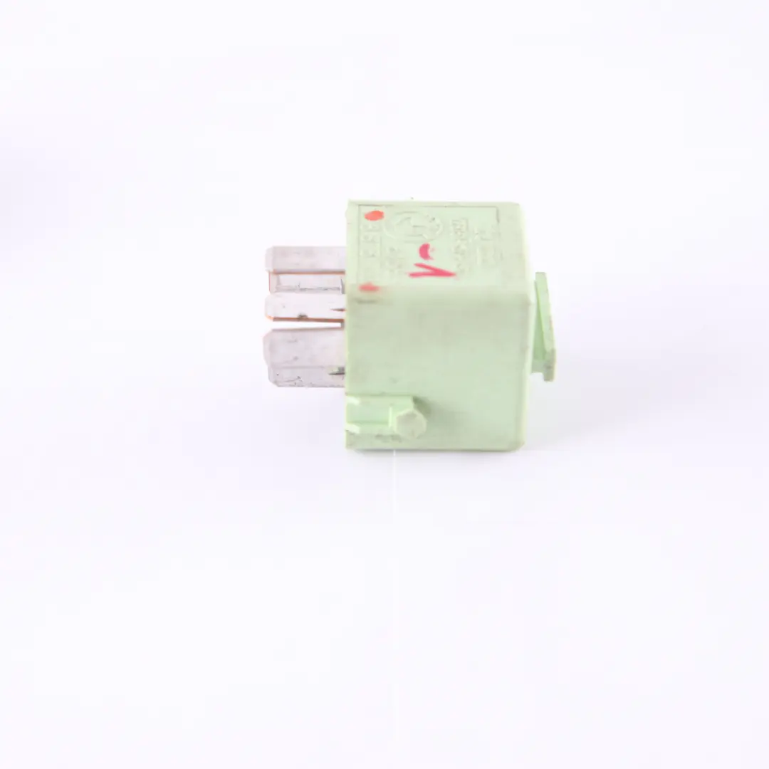 BMW E60 E63 E87 E90 E91 2X Relay Make Contact White Green Set - SKU 8373700-1 - Part number 8373700