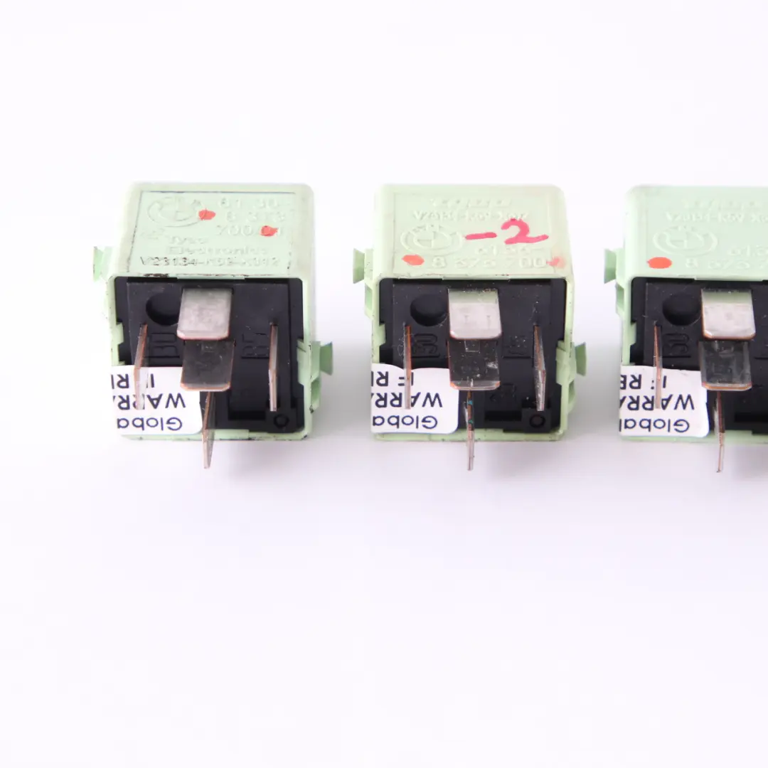 BMW E60 E63 E87 E90 E91 4X Relais Schließer Weiß Grün Satz - SKU 8373700-2 - Teilenummer 8373700