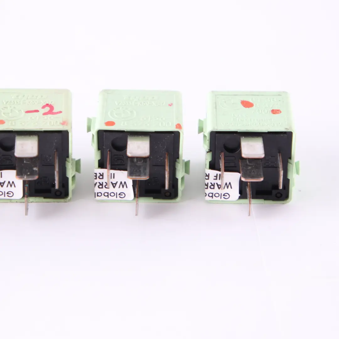 BMW E60 E63 E87 E90 E91 4X Relais Schließer Weiß Grün Satz - SKU 8373700-2 - Teilenummer 8373700