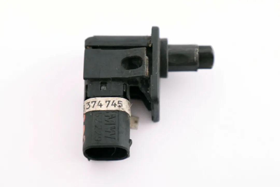 Bonnet Alarm BMW E39 Z4 E85 E86 Open Switch 9119057 to with Part number 8374745 Bonnet Alarm BMW E39 Z4 E85 E86 Open Switch 9119057 - SKU 8374745 - Part number 8374745