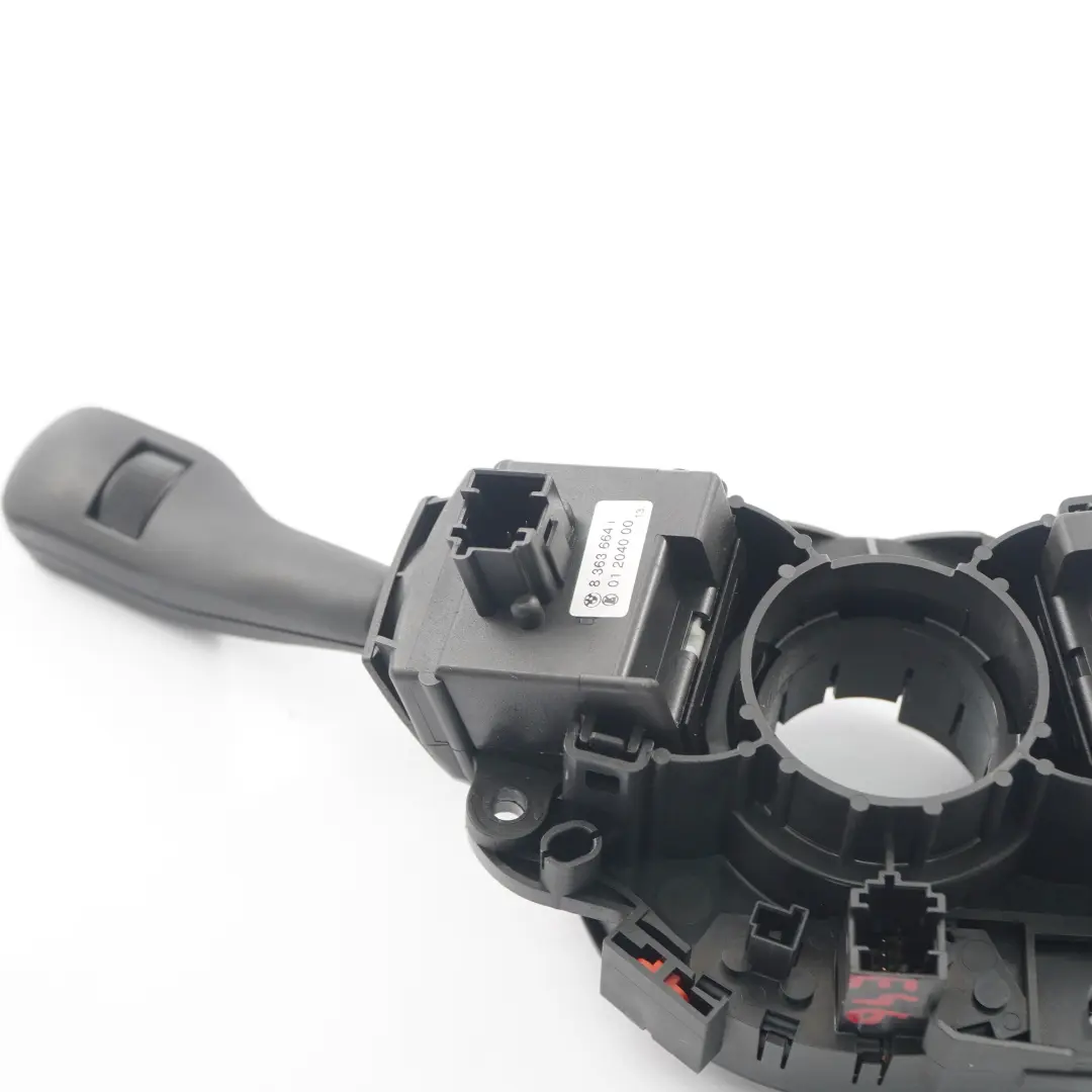 BMW E46 Columna Dirección Cluster Interruptor Indicador tallo Sqiub - SKU 8376444 - Número de pieza 8376444