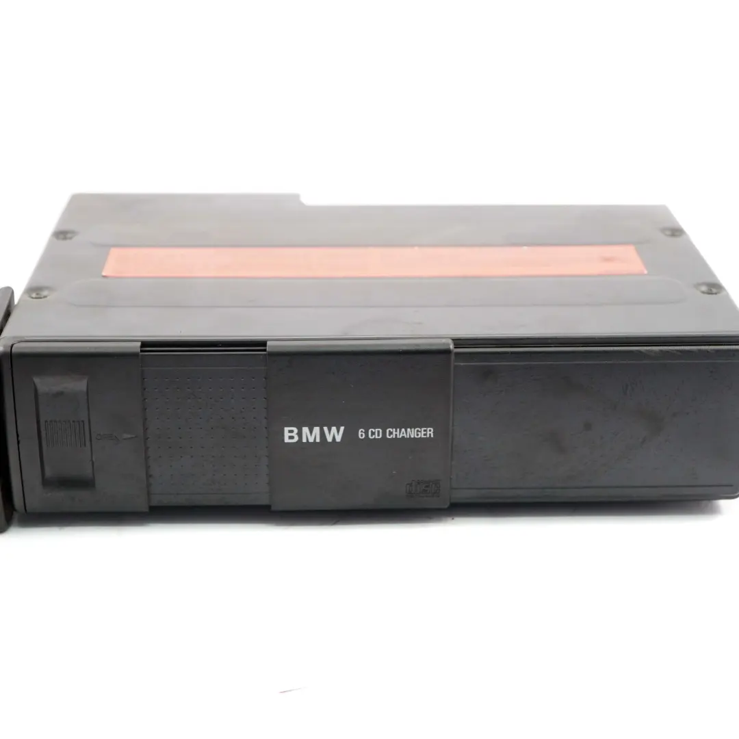 6-Disc CD-Wechsler Ohne Magazin für BMW 3 5 7 X5 E38 E39 E46 E53 mit Teilenummer 8377049 BMW 3 5 7 X5 E38 E39 E46 E53 6-Disc CD-Wechsler Ohne Magazin - SKU 8377049 - Teilenummer 8377049