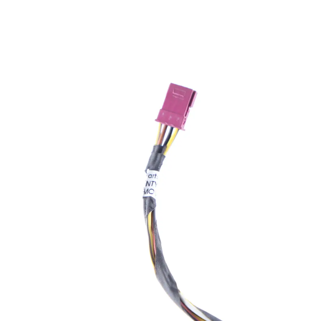 Câblage prise lampe arrière gauche du couvercle du coffre pour BMW E65 à propos du numéro de pièce 8377240 BMW E65 Câblage prise lampe arrière gauche du couvercle du coffre - SKU 8377240-5 - Numéro de pièce 8377240