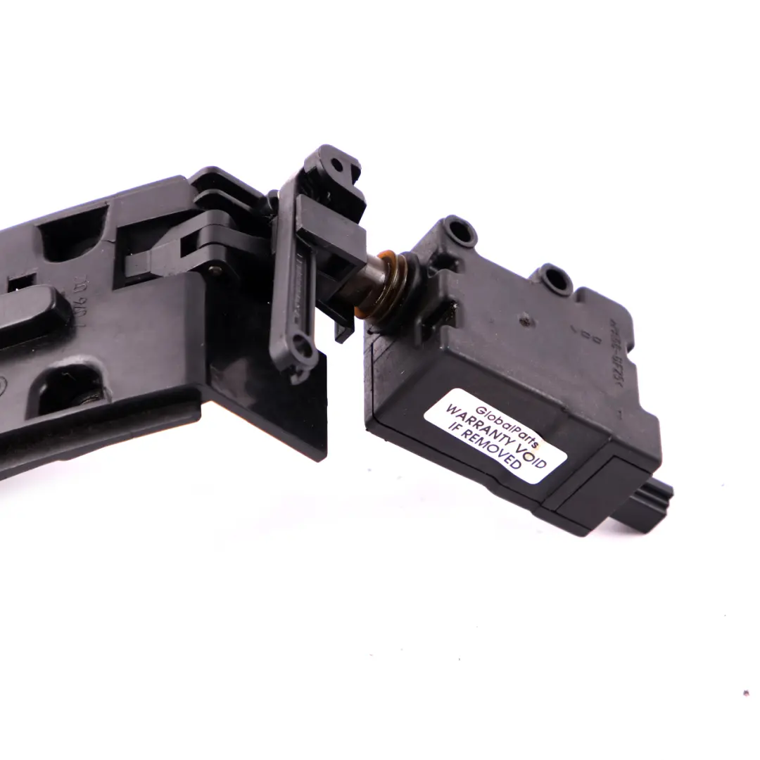 BMW E60 E61 E63 E64 Tankklappendeckel Stellantrieb Abdeckung Aktuator - SKU 8377415-1 - Teilenummer 8377415