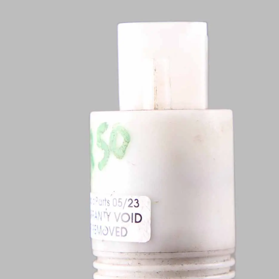 Water Pump Windshield Wash Windscreen Washer Bottle Pump to Mini R50 R53 with Part number 8377429 Mini R50 R53 Water Pump Windshield Wash Windscreen Washer Bottle Pump - SKU 8377429-1 - Part number 8377429