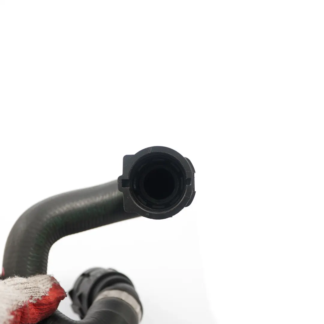 Hose Radiator And Engine Return PETROL to BMW 7 Series E65 E66 E67 with Part number 8377701 BMW 7 Series E65 E66 E67 Hose Radiator And Engine Return PETROL - SKU 8377701 - Part number 8377701