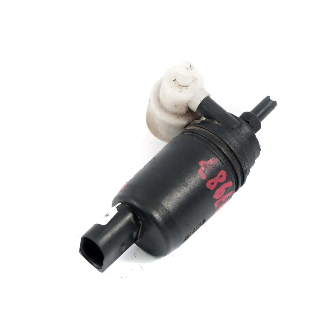 Windscreen Wash Pump Double to Mini Cooper One R55 R56 R57 LCI R58 R59 R60 R61 with Part number 8377987 Mini Cooper One R55 R56 R57 LCI R58 R59 R60 R61 Windscreen Wash Pump Double - SKU 8377987 - Part number 8377987
